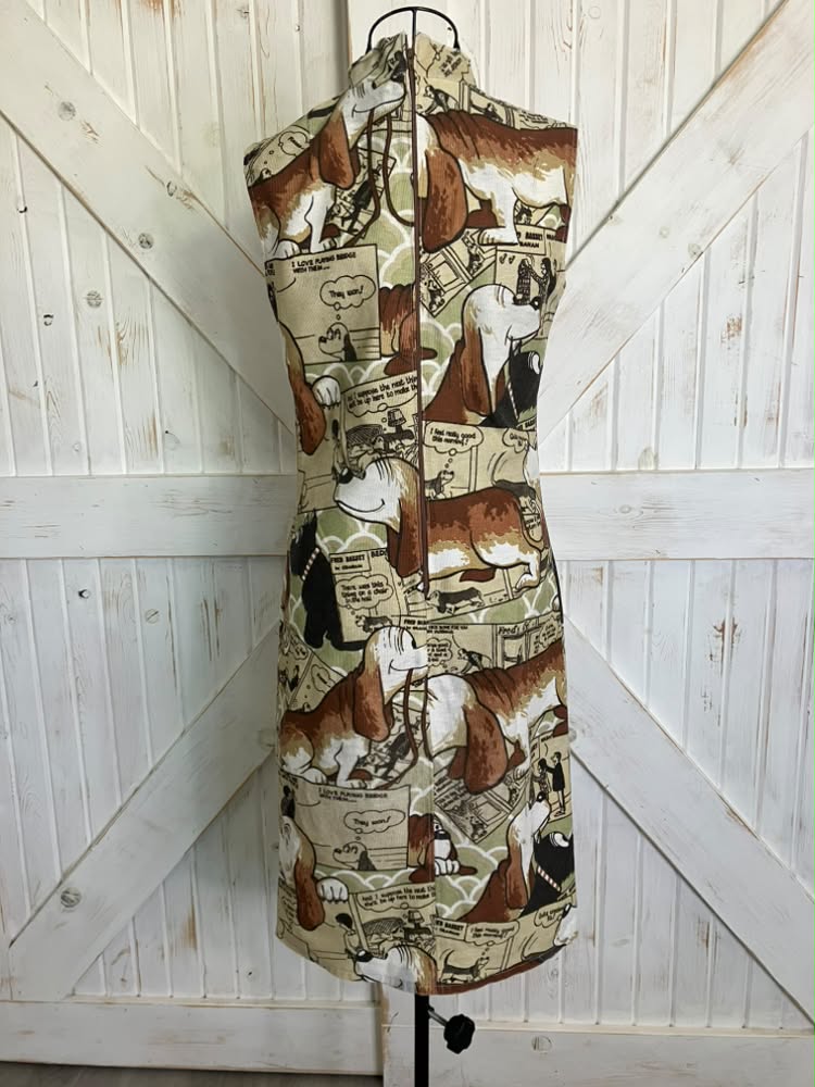 80's Vintage Handmade Fred the Basset Hound Dog Novelty Print Mini Dress