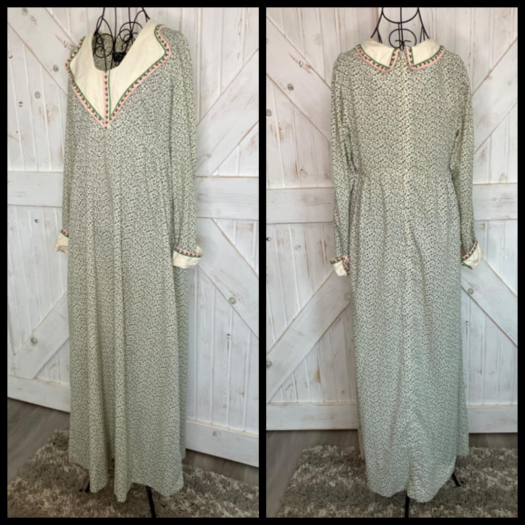 70's Vintage Gunne Sax Black Label Green Apples Novelty Print Prairie Renaissance Maxi Dress