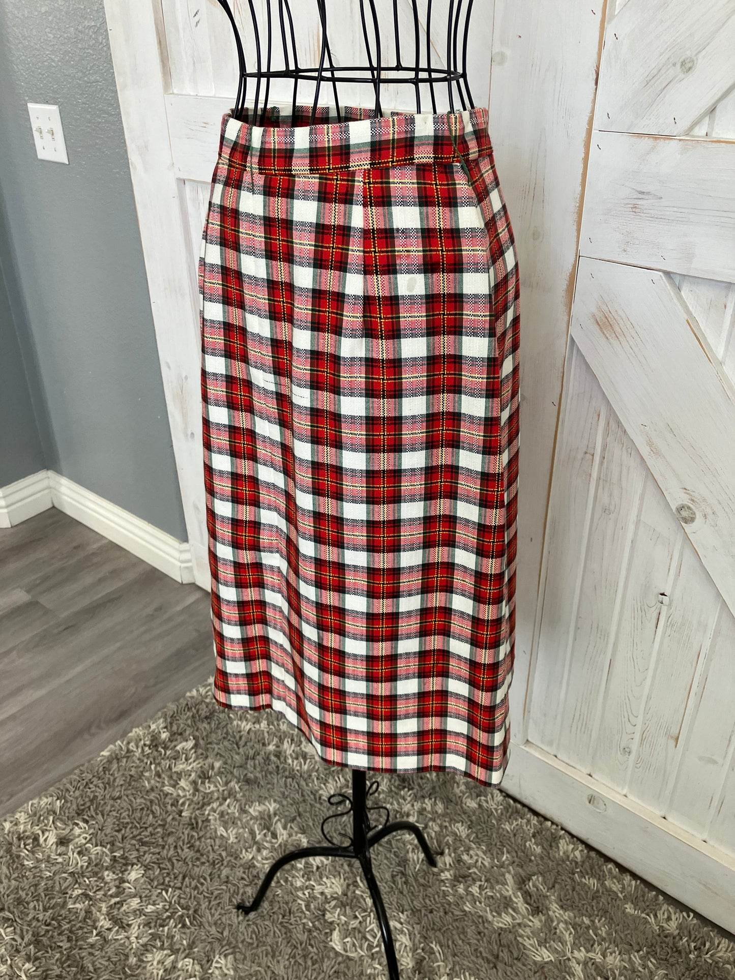 60's Vintage Junior Accent Red White Black Tartan Plaid Mod Jacket Skirt Suit Set
