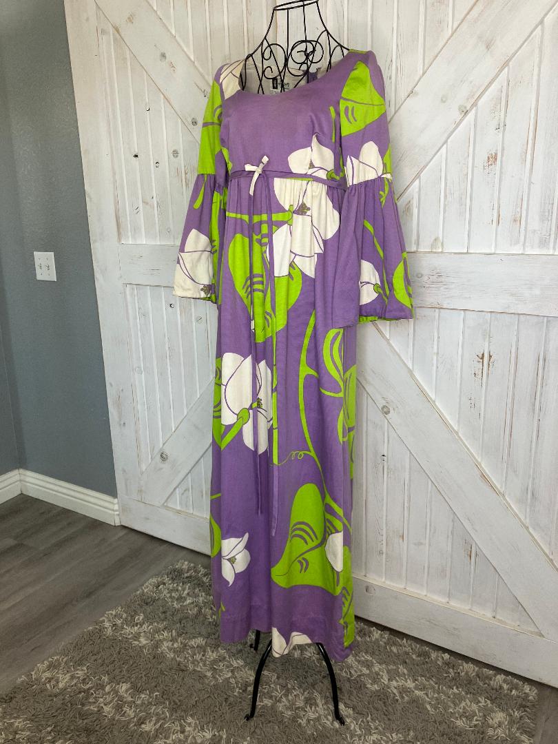 70's Vintage McInerny x Malia Honolulu Purple White Green Hawaiian Hostess Bell Sleeve Maxi Dress