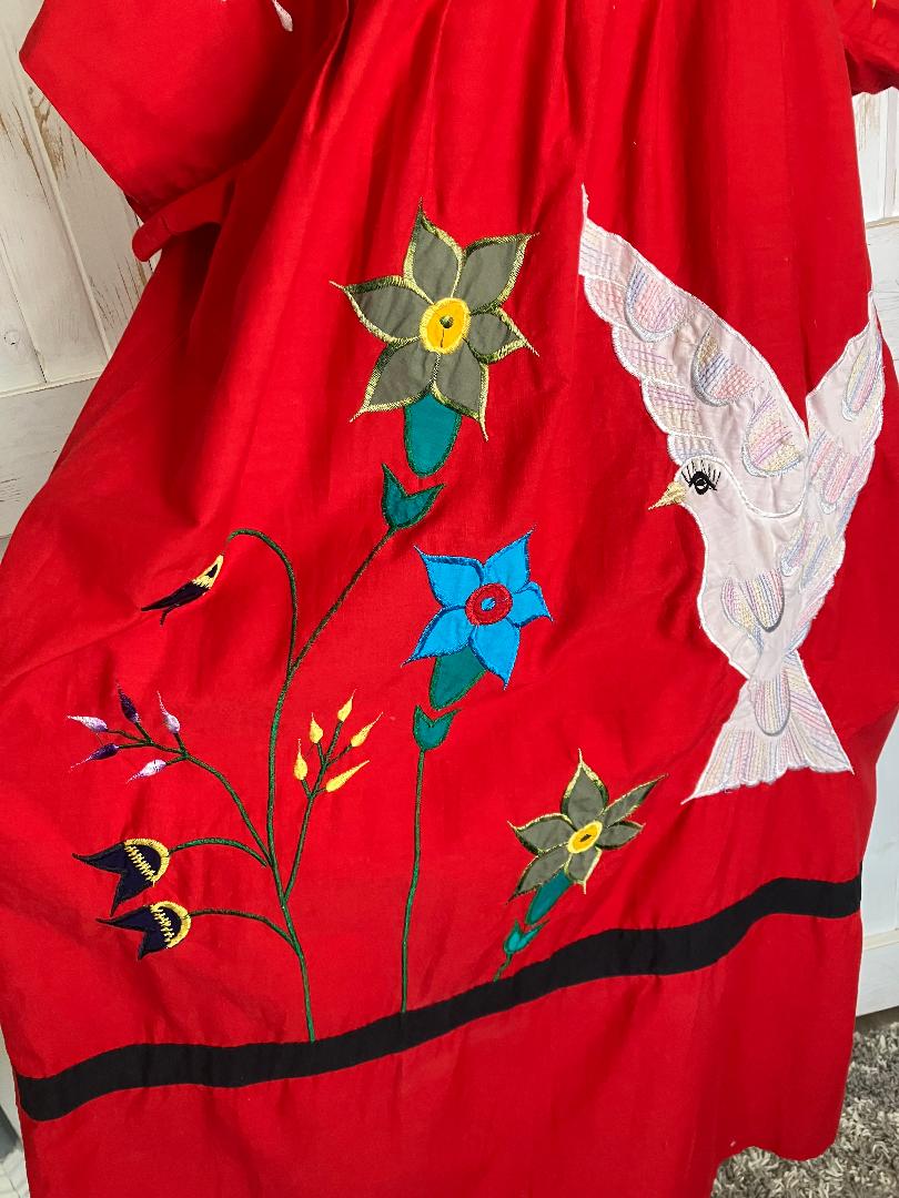 80's Vintage Red Patchwork Embroidered White Dove Green Blue Flower Cloud Mumu Muumuu Caftan Kaftan Housecoat Maxi Dress