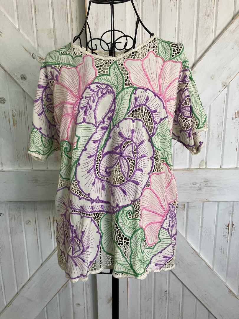 80's Vintage Hawaiian Knit Pink White Green Purple Blouse Top Shirt