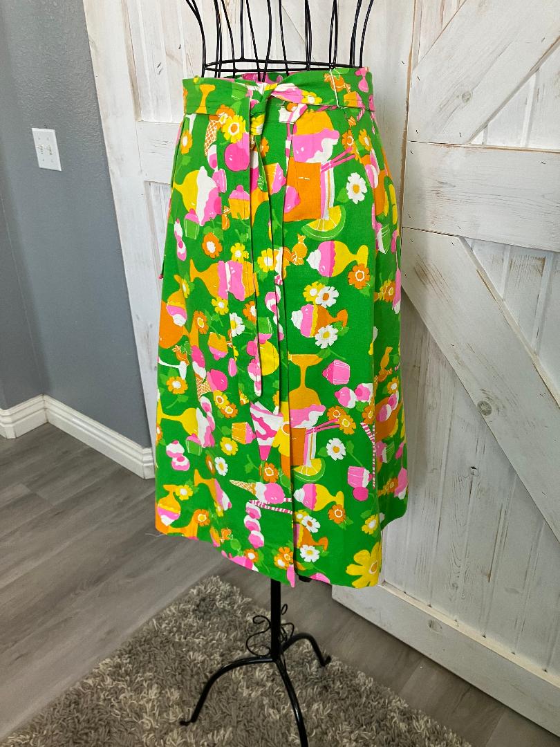 70's Vintage Malia Honolulu Hawaiian Wrap Mini Midi Skirt Green Pink Ice Cream Cupcakes w/ Original Belt