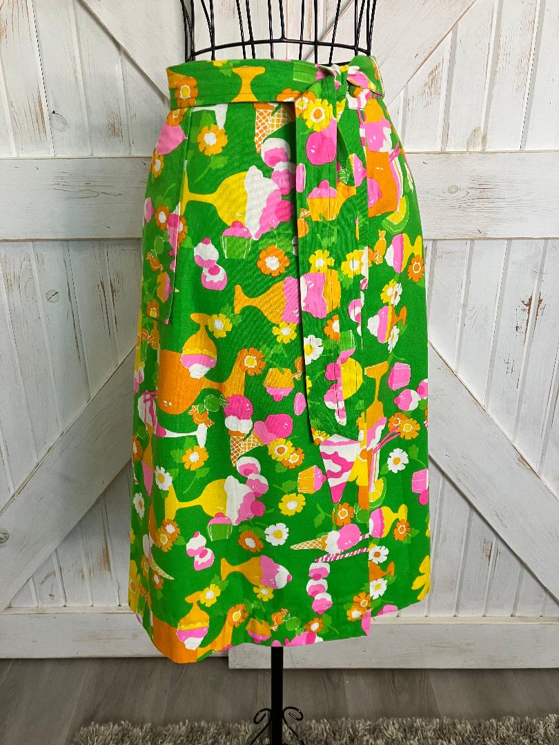 70's Vintage Malia Honolulu Hawaiian Wrap Mini Midi Skirt Green Pink Ice Cream Cupcakes w/ Original Belt