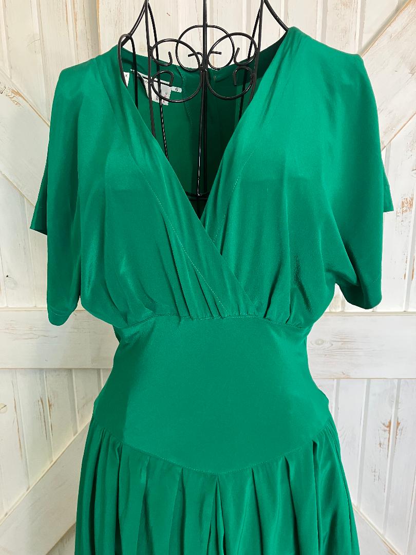 80's Vintage Ann Tjian Kenar Green Silk Swing Day Midi Dress
