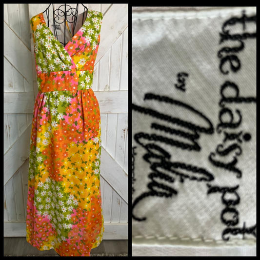 70's Vintage Daisy Pot Malia Honolulu Hawaiian Floral Green Pink Orange Yellow Midi Sundress Dress