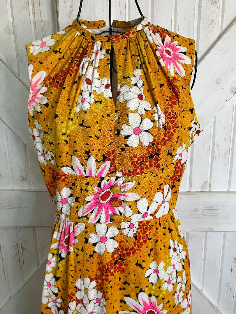 70's Vintage Lee Stevens Miami Orange White Daisy Blossom Hawaiian Hostess Maxi Dress