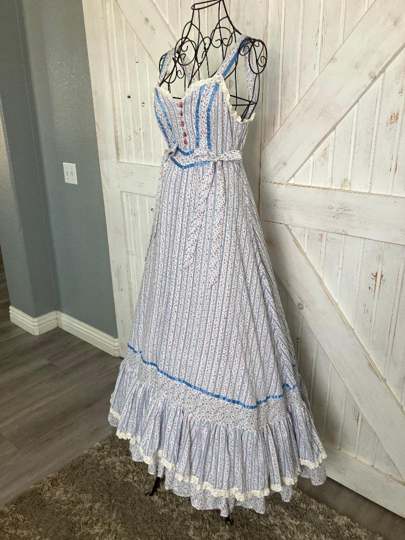 70's Vintage Handmade Gunne Sax STYLE from Simplicity Pattern Blue White Pink Stripe Calico Sweetheart Prairie Maxi Sundress Dress