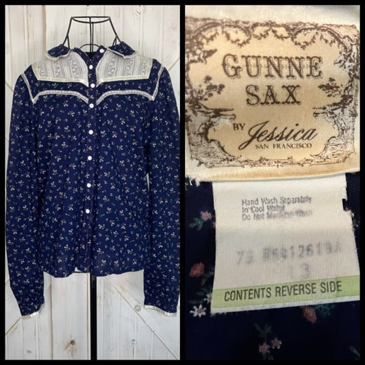 70's Vintage Gunne Sax Blue Red Green Calico White Lace Prairie Blouse Top 13