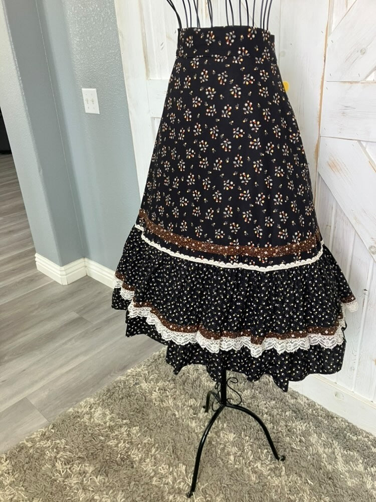 70's Vintage Gunne Sax Jessica's Gunnies Black White Brown Yellow Calico Prairie Midi Skirt 11