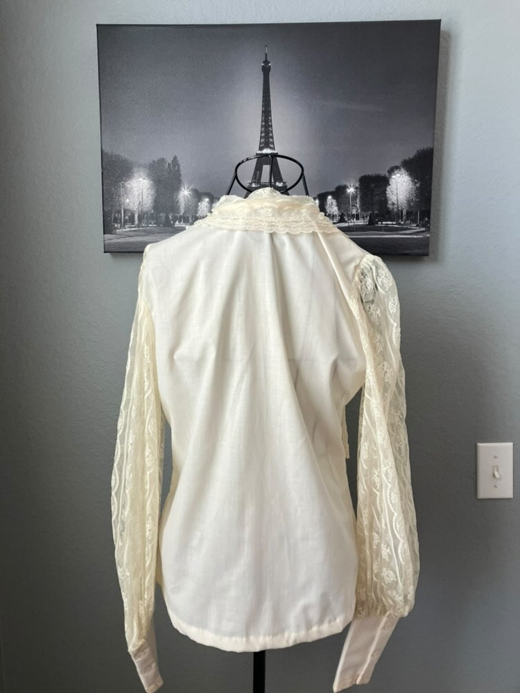 70's Vintage Gunne Sax Jessica's Gunnies Ivory White Lace Pussybow Prairie Classic Blouse Top