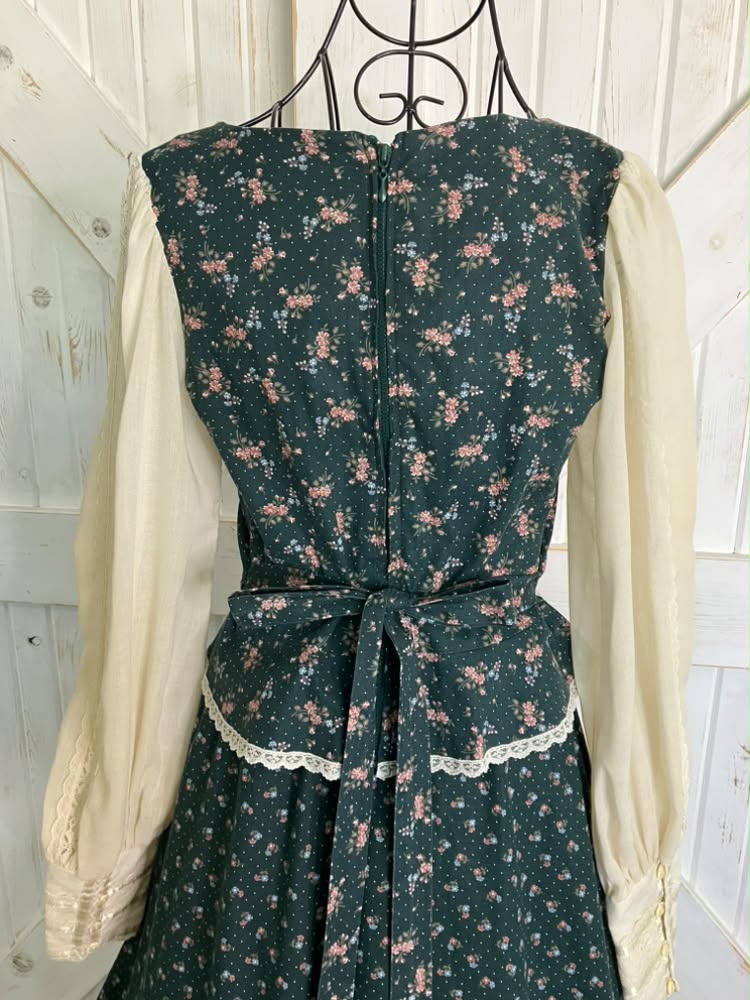 70's Vintage Gunne Sax Jessica's Gunnies Green Calico Velvet Peplum Corset Blouse Top + Prairie Midi Skirt Set 9 *UPCYCLED TOP