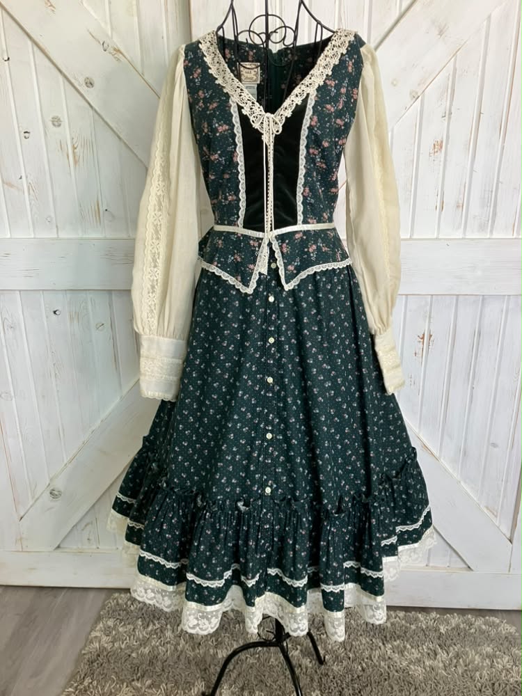 70's Vintage Gunne Sax Jessica's Gunnies Green Calico Velvet Peplum Corset Blouse Top + Prairie Midi Skirt Set 9 *UPCYCLED TOP