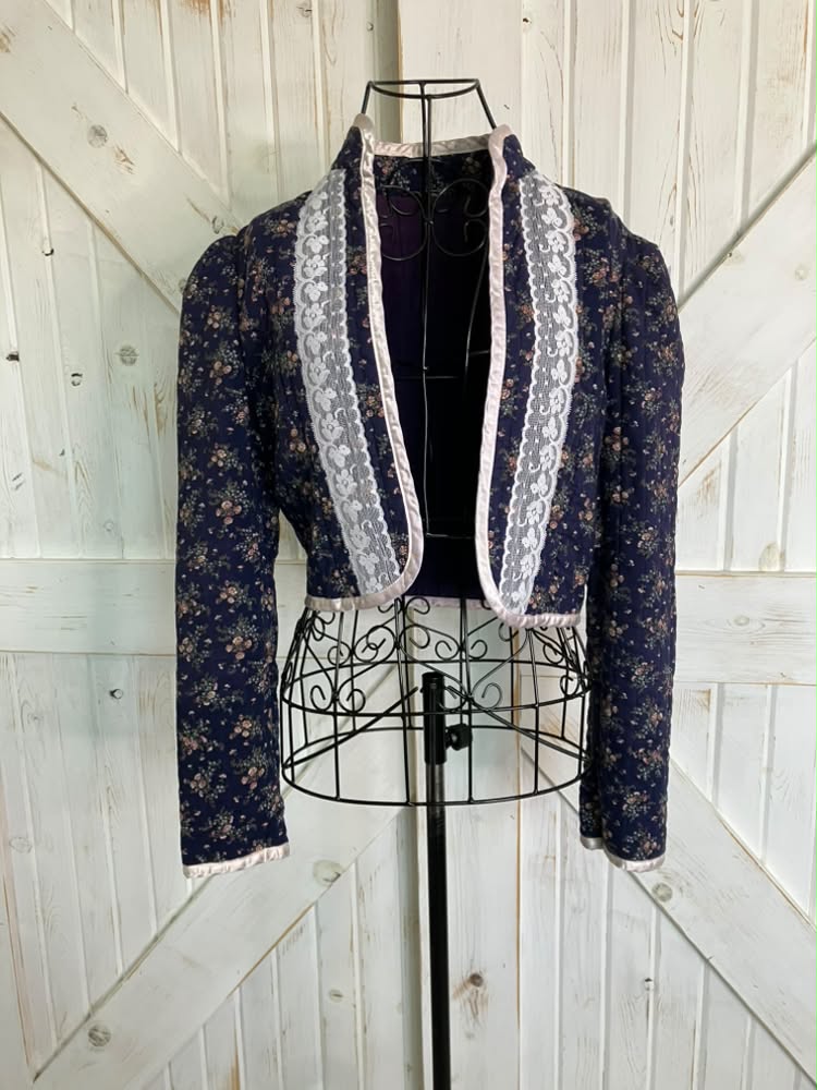 70's Vintage Gunne Sax Jessica's Gunnies Blue Pink White Calico Quilted Crop Bolero Jacket