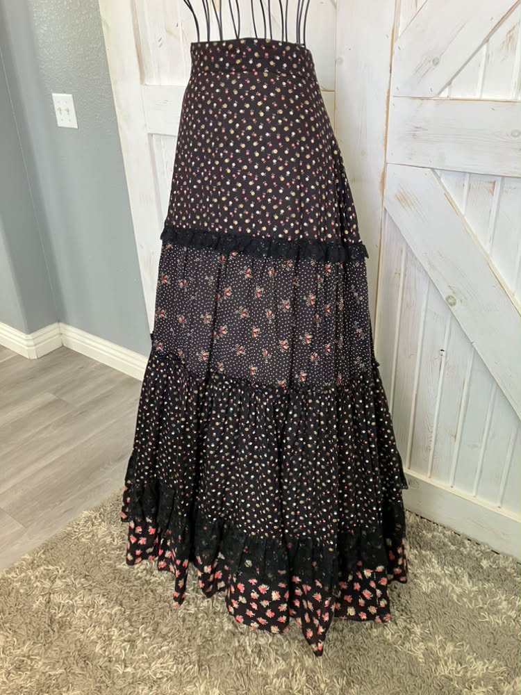 70's Vintage Gunne Sax Jessica's Gunnies Black Pink Gold Rose Calico Prairie Maxi Skirt 13