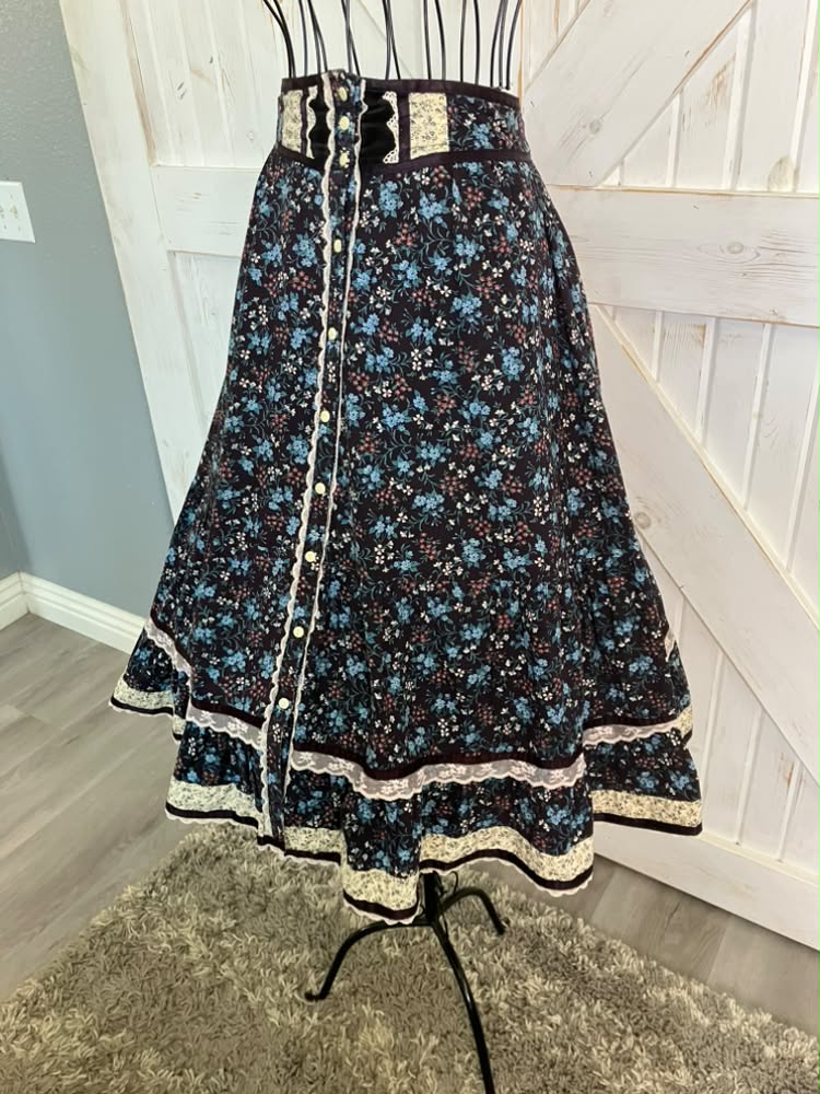WOUNDED BIRD 70's Vintage Gunne Sax Jessica's Gunnies Black Teal Prairie Midi Skirt READ