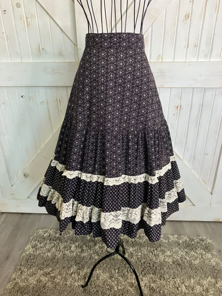 70's Vintage Gunne Sax Jessica's Gunnies Black White Purple Withcy Calico Priarie Goth Midi Skirt 9