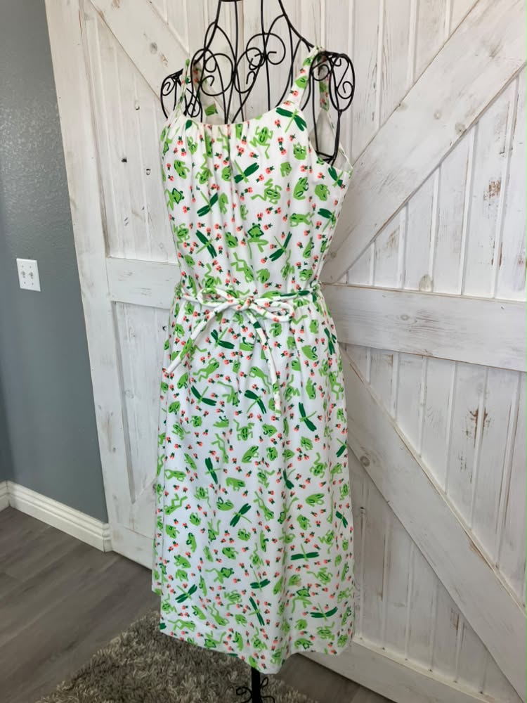 70's Vintage The Vested Gentress Frog Ladybug Novelty Print White Green Midi Sundress Dress + Original Belt