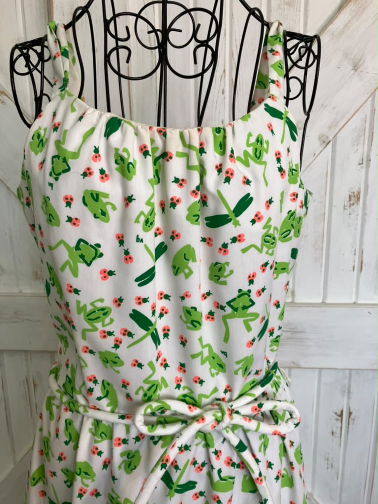 70's Vintage The Vested Gentress Frog Ladybug Novelty Print White Green Midi Sundress Dress + Original Belt