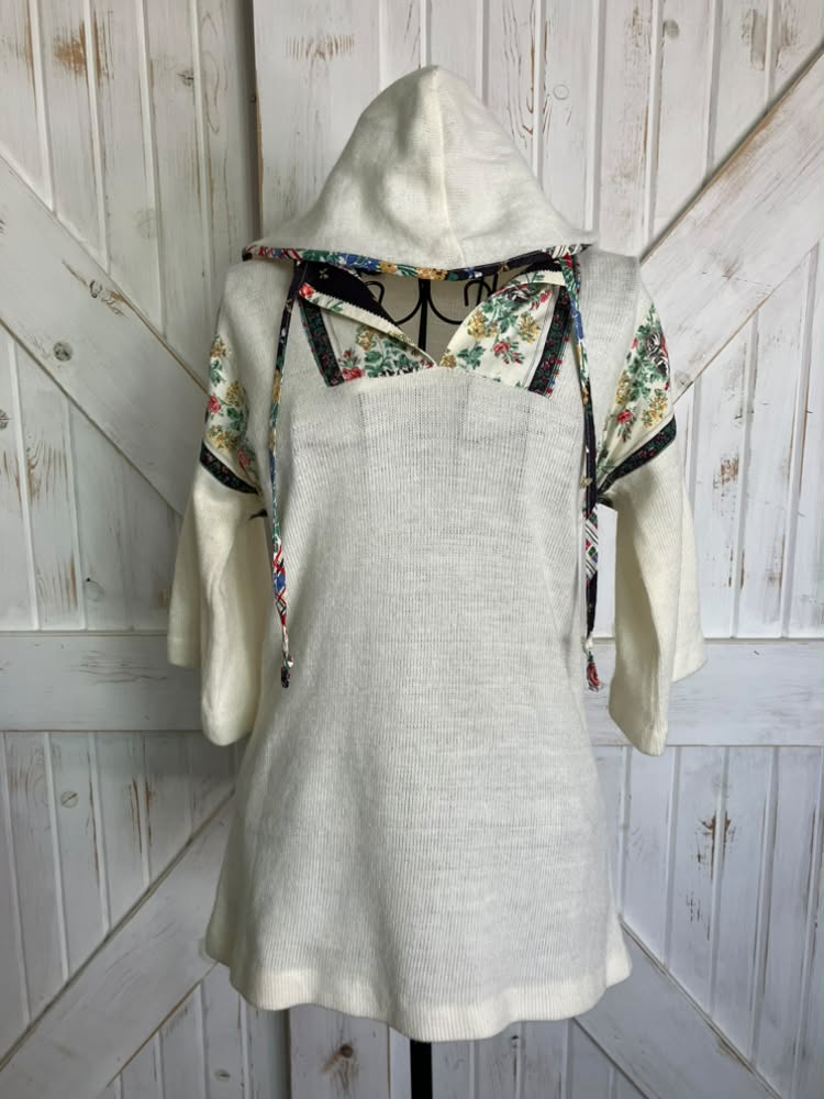 80's Vintage Selador White Knit Rainbow Calico Floral Hoodie Hood Top Blouse Shirt