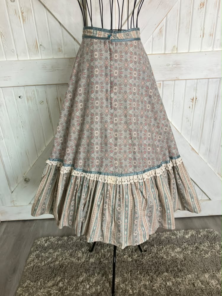 70's Vintage Gunne Sax Jessica's Gunnies Blue Pink Snowflake Calico Prairie Midi Skirt *ALTERED