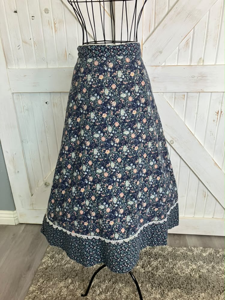 70's Vintage Gunne Sax Jessica's Gunnies Blue Bird Print Calico Prairie Midi Set + Quilted Jacket Set 13