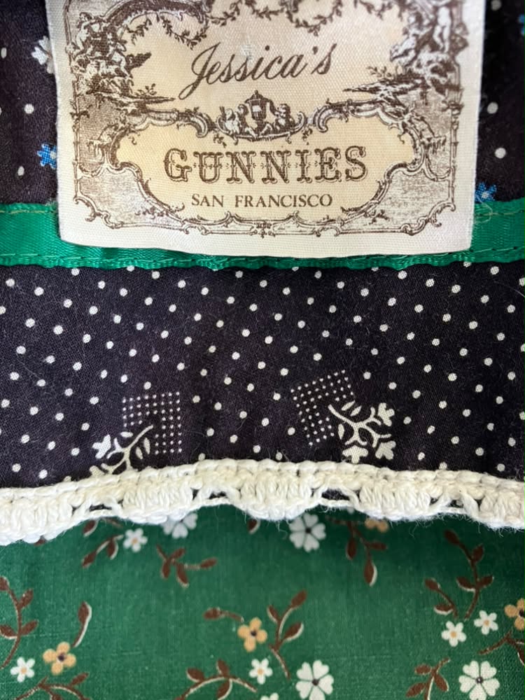 70's Vintage Gunne Sax Jessica's Gunnies Black Green Calico Apron Front Prairie Midi Skirt *FLAWS