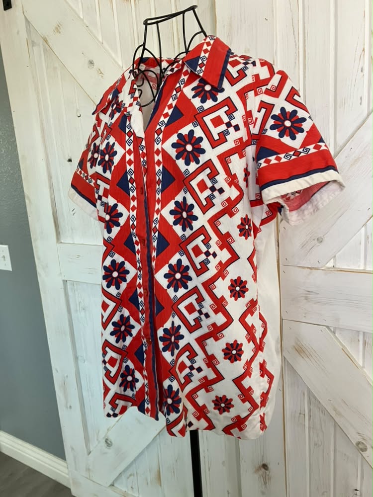 70's Vintage Alex Coleman California Red White Blue Tiki Hawaiian Blouse Top