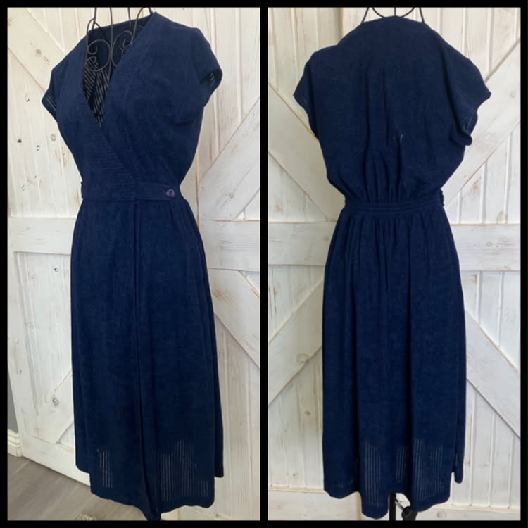 70's Vintage Young Edwardian Arpeja Blue Poly Knit Wrap Midi Dress