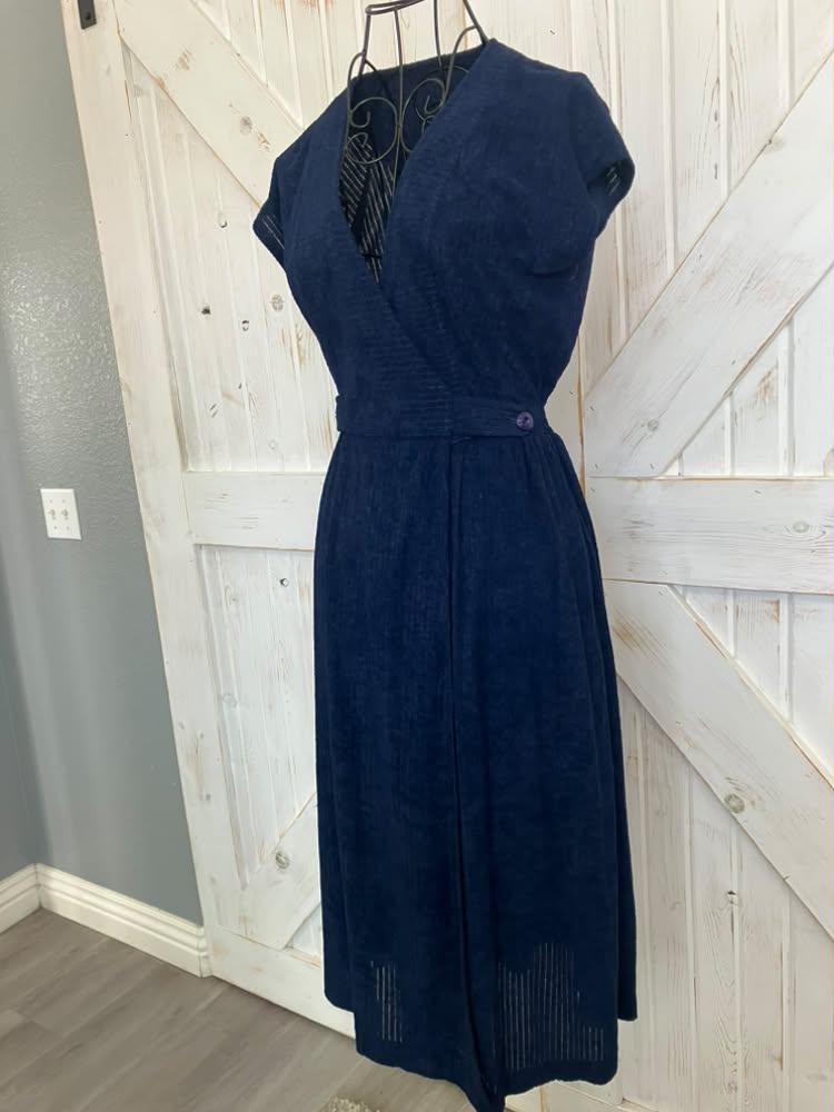 70's Vintage Young Edwardian Arpeja Blue Poly Knit Wrap Midi Dress