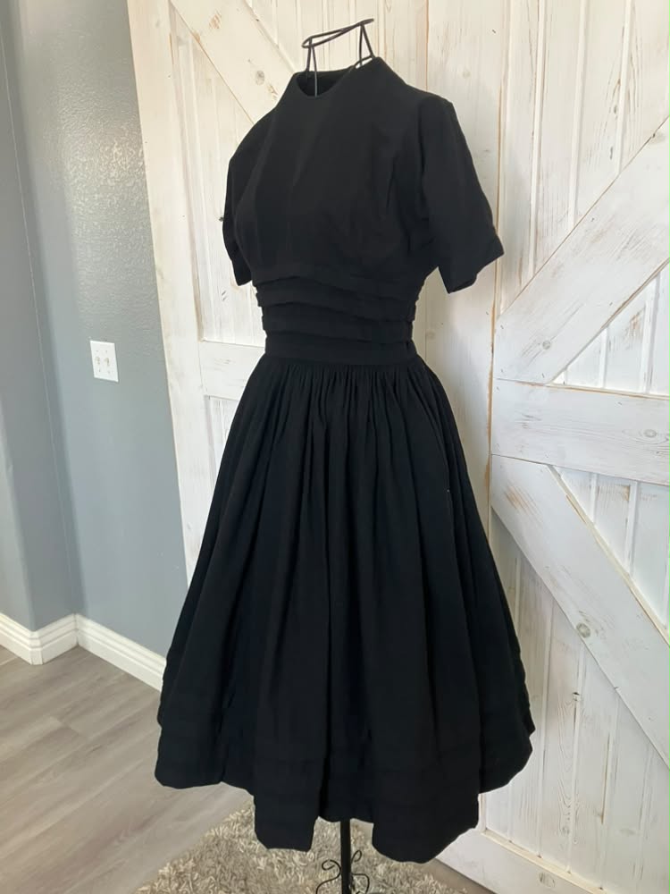 50's Vintage Anne Fogarty Black Wool Tea Swing Day Dress