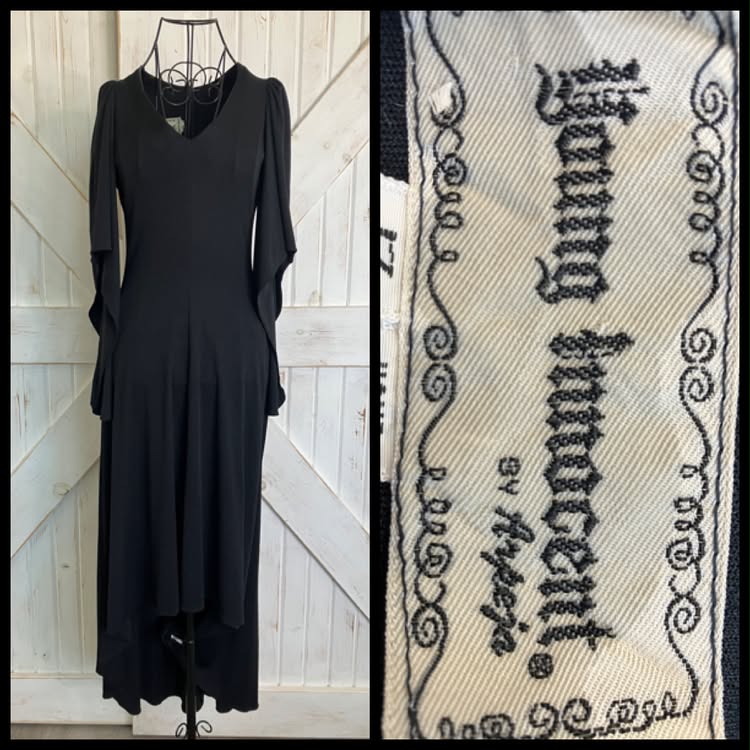 70's Vintage Young Innocent Edwardian Arpeja Angel Bell Sleeve Witchy Woman Disco Maxi Dress