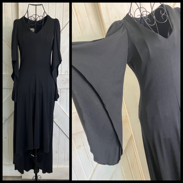 70's Vintage Young Innocent Edwardian Arpeja Angel Bell Sleeve Witchy Woman Disco Maxi Dress