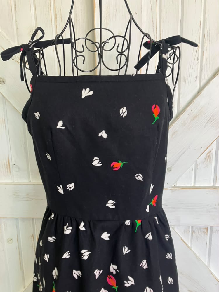 70's Vintage Malia Honolulu Black White Red Rose Calico Hawaiian Mini Sundress Dress