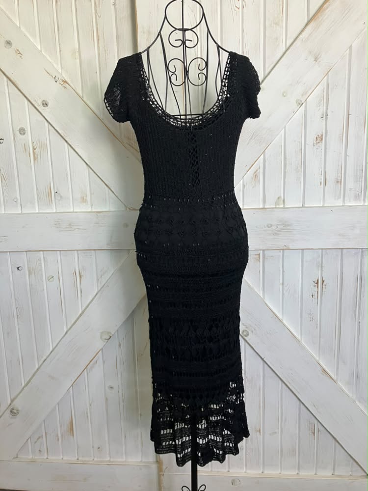 90's Vintage Cache Little Black Knit Crochet Bodycon Sheath Midi Cocktail Party Dress