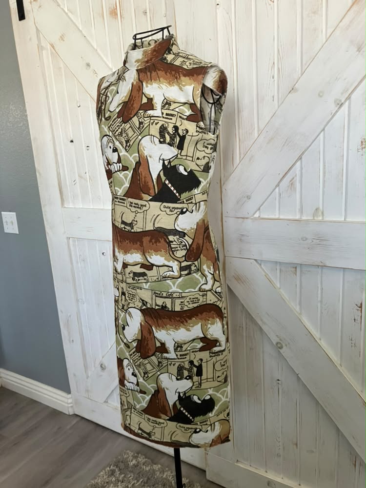 80's Vintage Handmade Fred the Basset Hound Dog Novelty Print Mini Dress