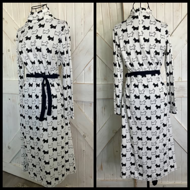 70's Vintage The Vested Gentress White Black Scottie Dog Novelty Print Jersey Midi Dress