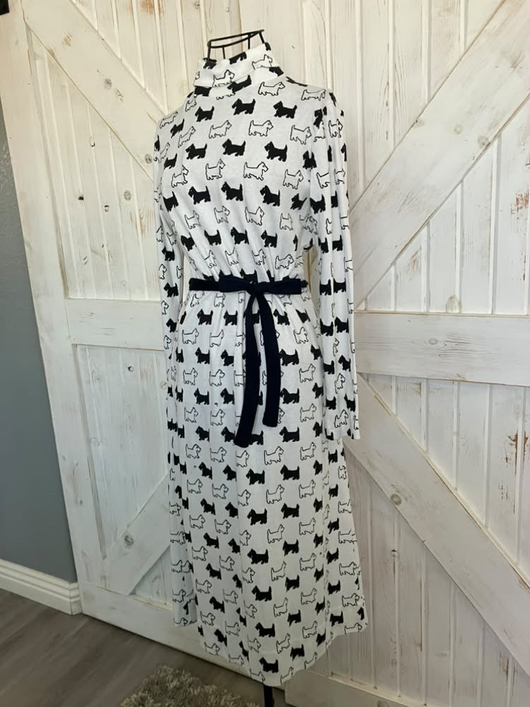 70's Vintage The Vested Gentress White Black Scottie Dog Novelty Print Jersey Midi Dress