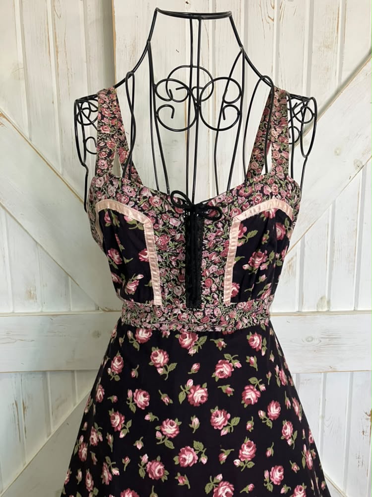 70's Vintage Black Pink Rose Calico Gunne Sax STYLE Sweetheart Prairie Corset Midi Sundress Dress