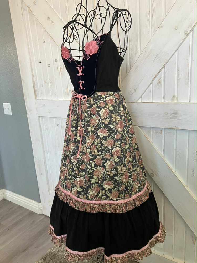 70's Vintage Young Edwardian Arpeja Black Pink Green Calico Rose Corset Sweetheart Midi Sundress Dress