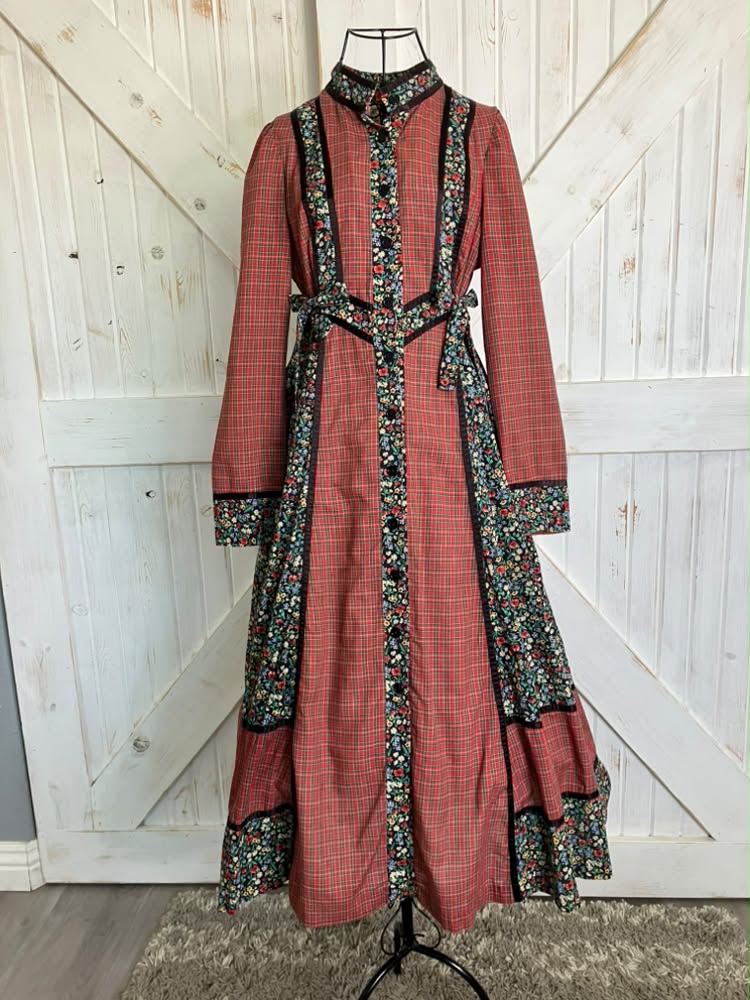 70's Vintage Gunne Sax Red Green Black Rainbow Calico Plaid Side Ties Prairie Midi Dress 13 *FLAW