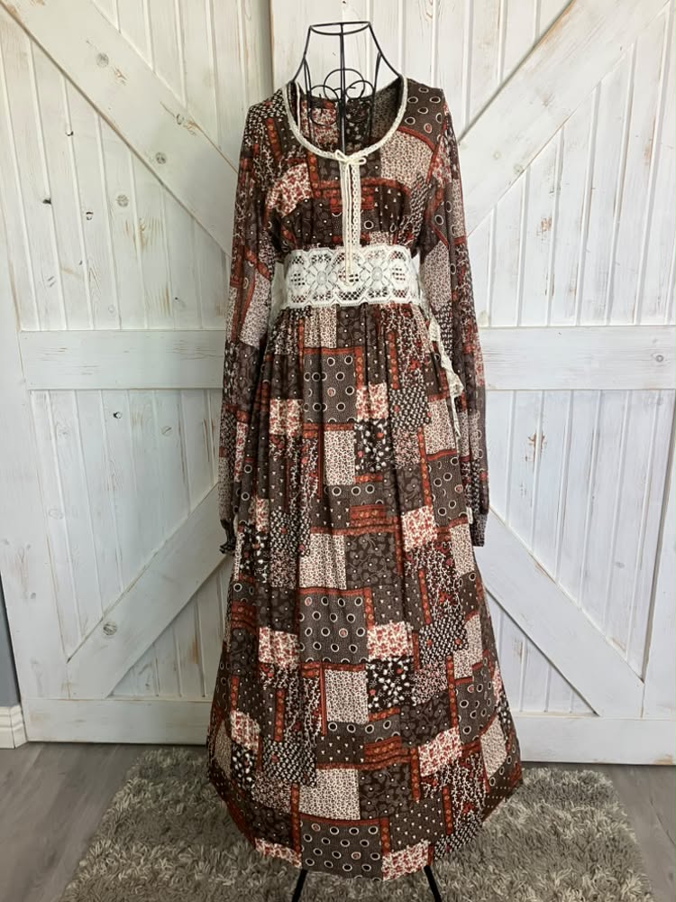 70's Vintage Brown White Orange Calico Patchwork Gunne Sax STYLE  Poly Boho Angel SleeveMaxi Dress