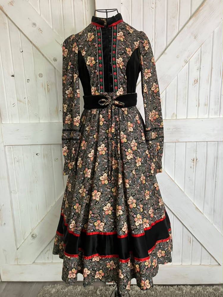 70's Vintage Gunne Sax Black Velvet Red Gold Green Calico Russian Doll Prairie Midi Dress + Original Belt 9