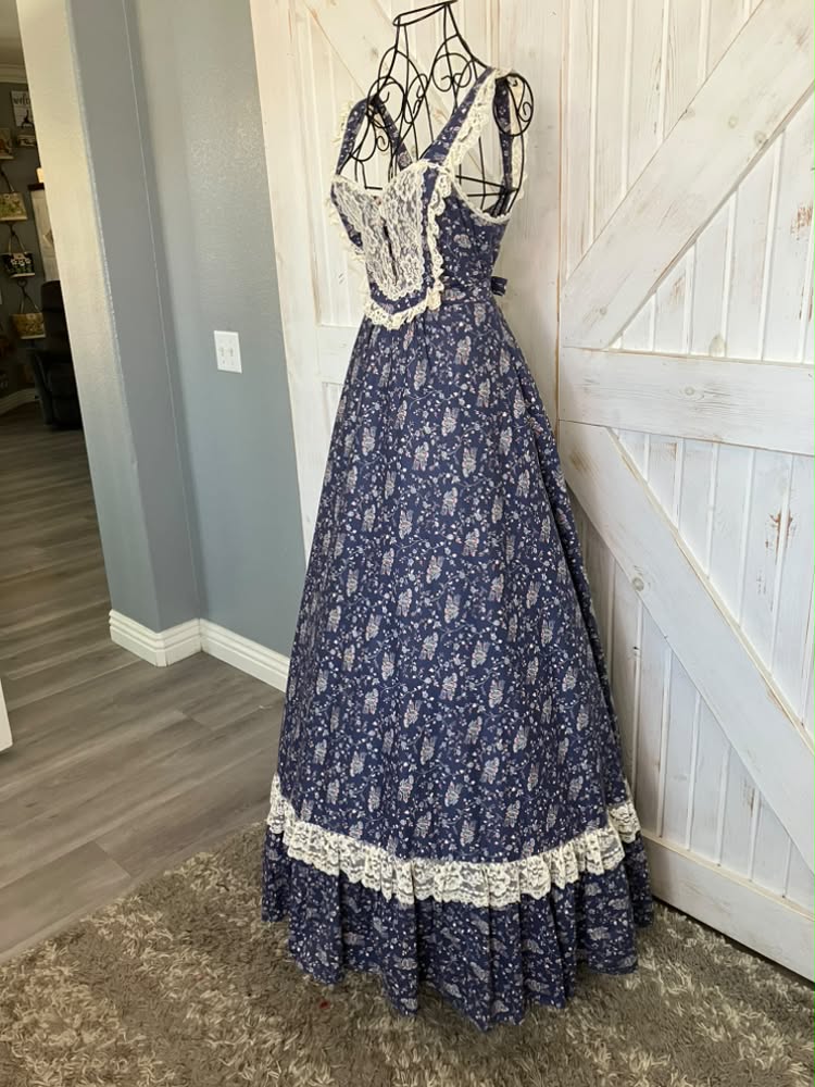 70's Vintage Gunne Sax Blue Red White Lace Church House on the Hill Prairie Maxi Sundress Dress 9