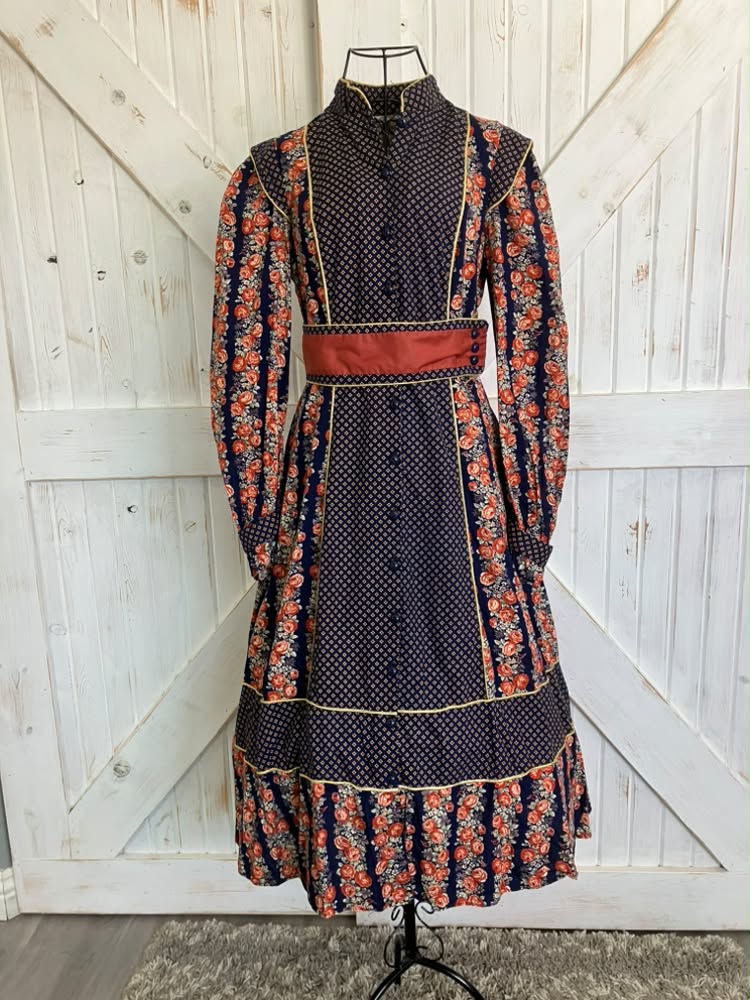 70's Vintage Gunne Sax Blue Red White Cabbage Rose Mandarin Prairie Boho Midi Dress 11