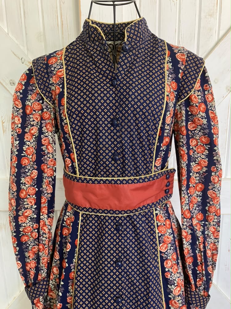 70's Vintage Gunne Sax Blue Red White Cabbage Rose Mandarin Prairie Boho Midi Dress 11