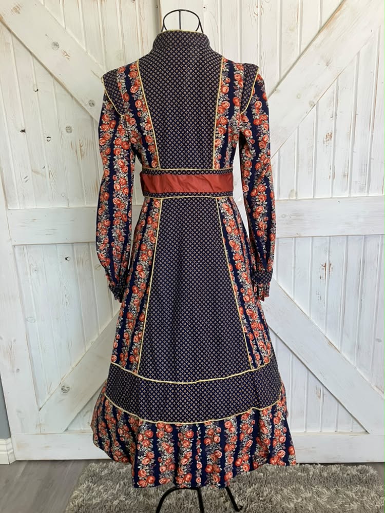 70's Vintage Gunne Sax Blue Red White Cabbage Rose Mandarin Prairie Boho Midi Dress 11