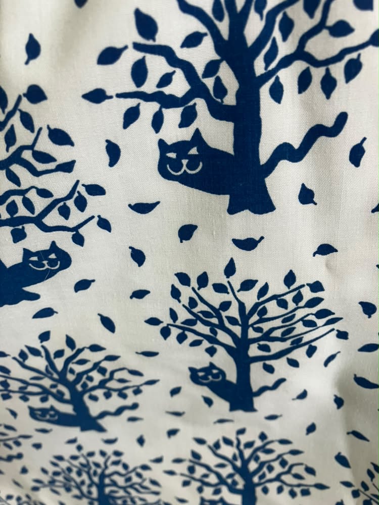 70's Vintage The Vested Gentress Blue White Cat in Tree Novelty Print Mod Midi Dress *FLAWS