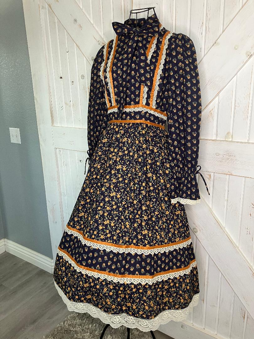 70's Vintage Homespun Ltd Gunne Sax STYLE Blue Orange Gold Calico Prairie Pussybow Midi Dress 9