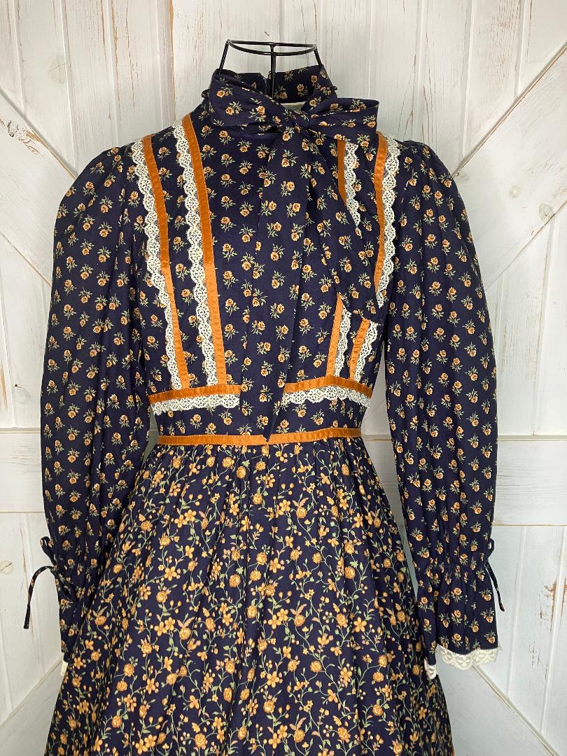 70's Vintage Homespun Ltd Gunne Sax STYLE Blue Orange Gold Calico Prairie Pussybow Midi Dress 9